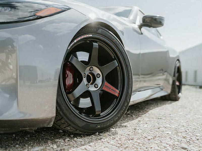 ADVAN Neova AD09 - Ultra High Performance Tire - Yokohama